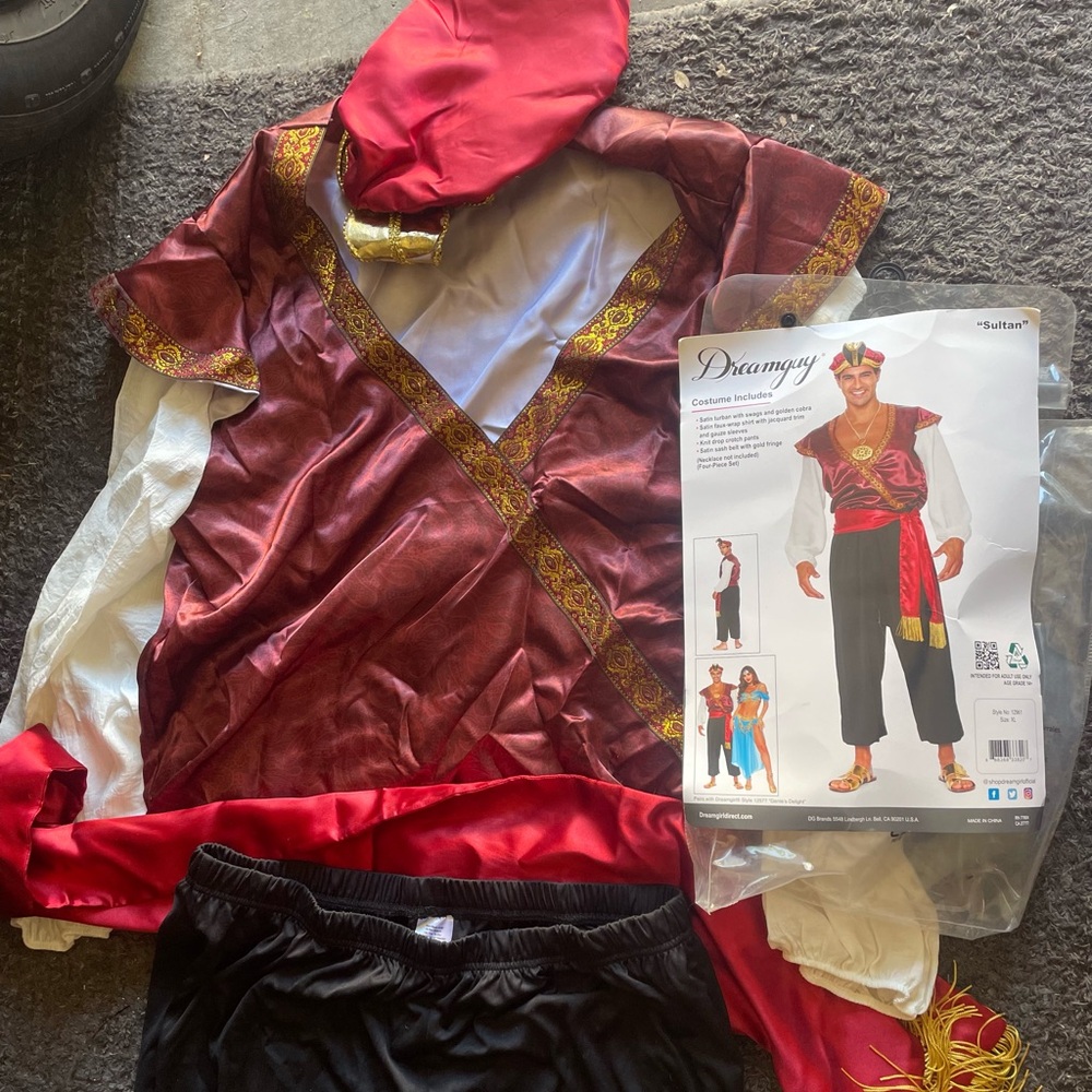 Men's Red Sultan Costume Top